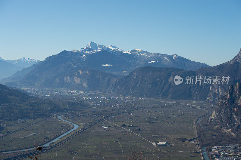 帕加内拉山， 特伦蒂诺